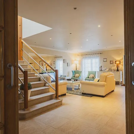 Best 41 - The Best Beach House In Peniche